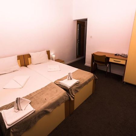 Manea Orsova Otel Dış mekan fotoğraf