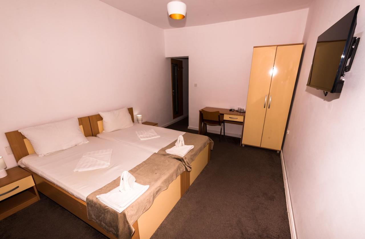 Manea Orsova Otel Dış mekan fotoğraf