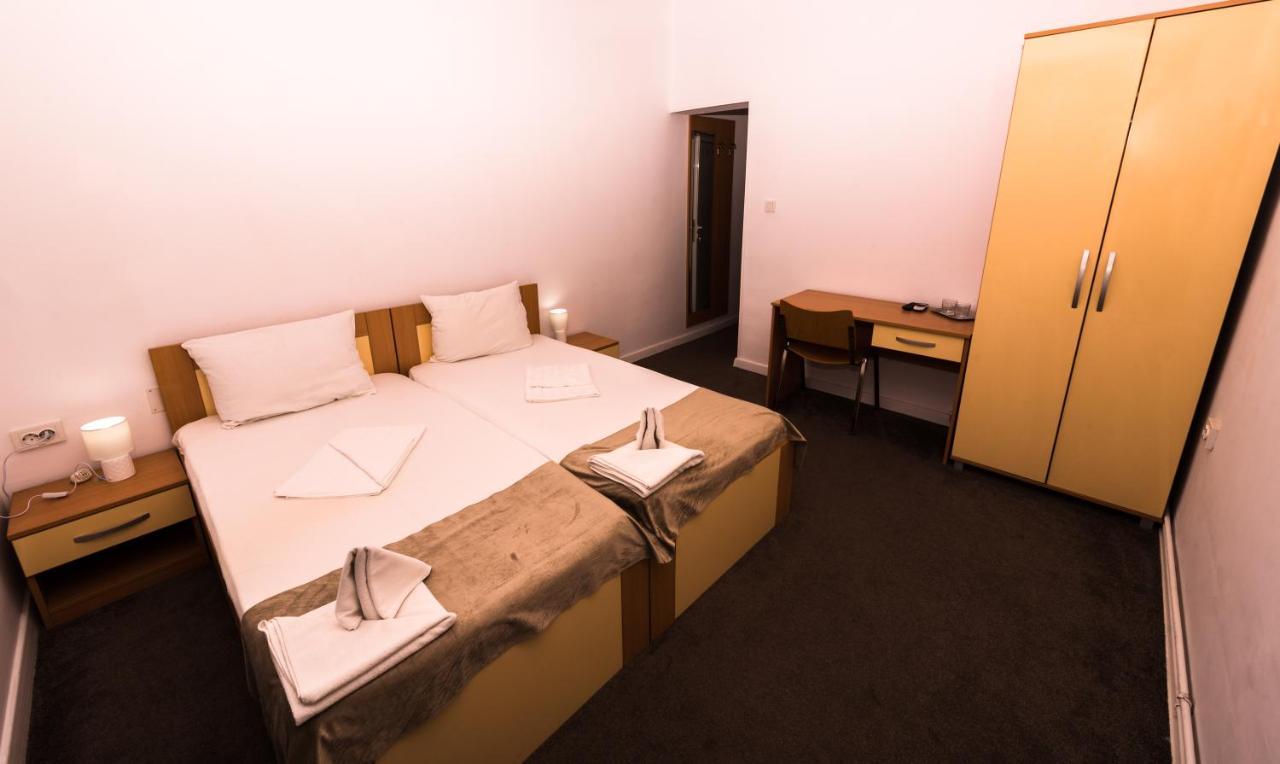 Manea Orsova Otel Dış mekan fotoğraf