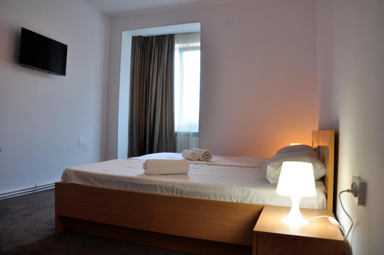 Manea Orsova Otel Dış mekan fotoğraf