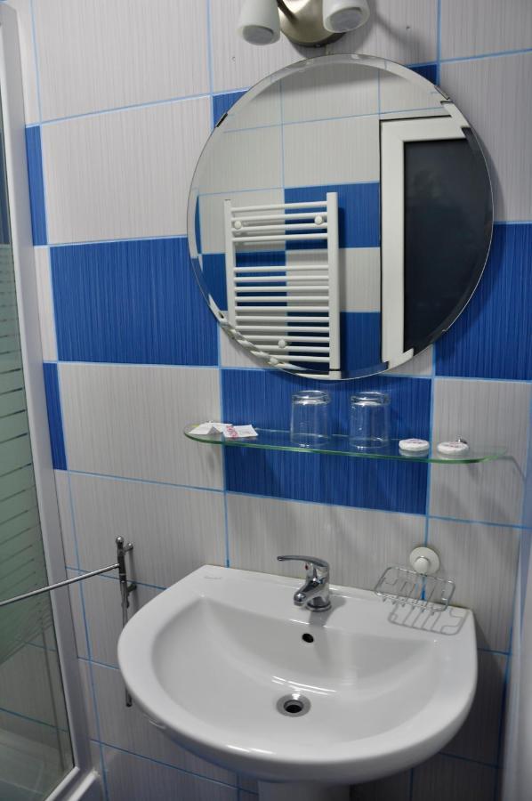Manea Orsova Otel Dış mekan fotoğraf