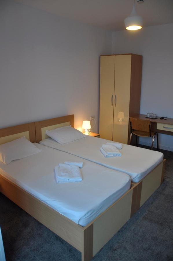 Manea Orsova Otel Dış mekan fotoğraf