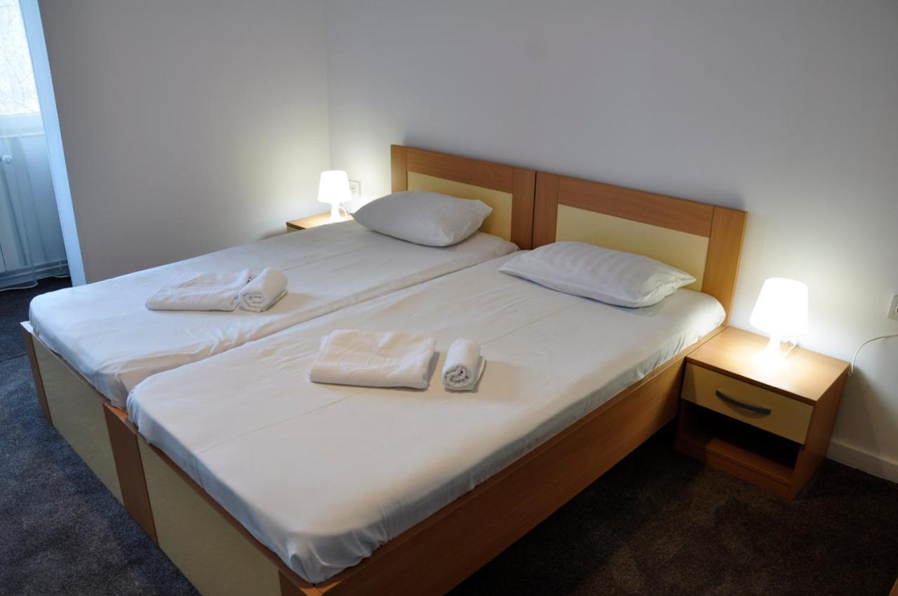 Manea Orsova Otel Dış mekan fotoğraf