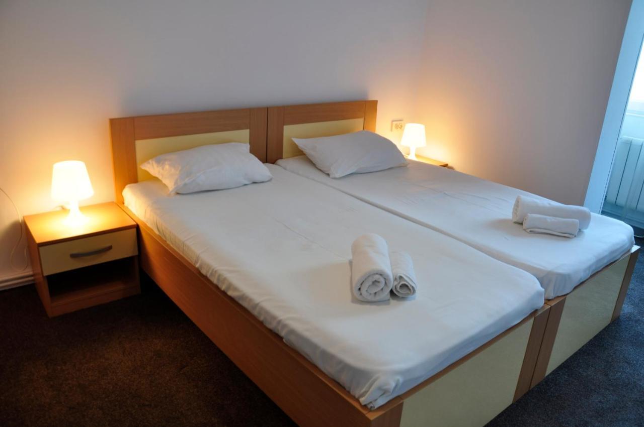 Manea Orsova Otel Dış mekan fotoğraf